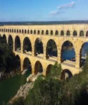 ポン・デュ・ガール（古代ローマの水道橋）