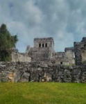 トゥルム城　トゥルムはマヤ族が住む最後の都市の一つ