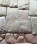 クスコ　「十二画石」　インカ人の技術の素晴らしさ
