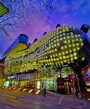 グラーツの近代美術館（クンストハウス）